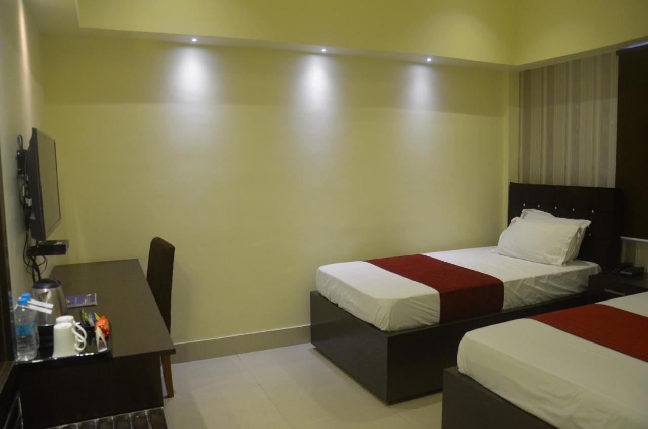 Hotel Pritika Durgāpur Eksteriør billede