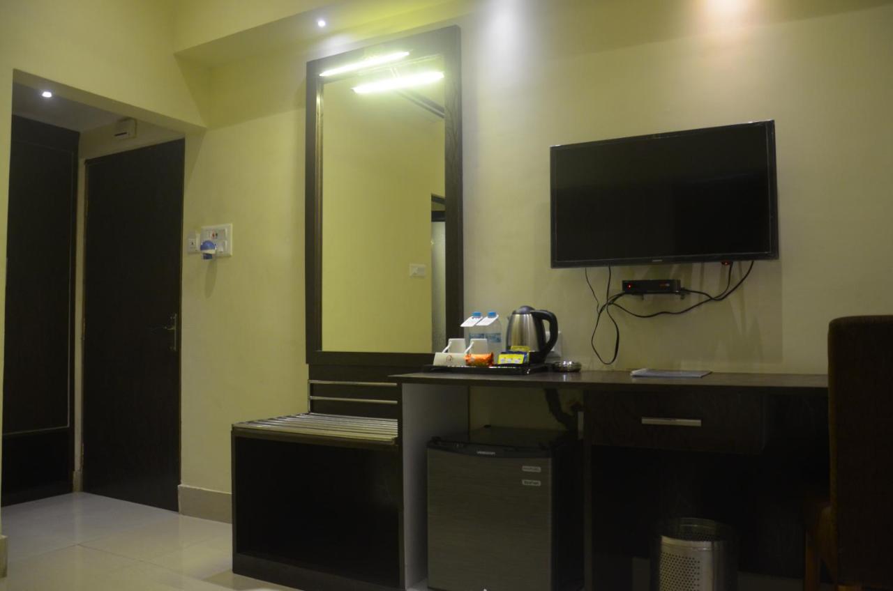 Hotel Pritika Durgāpur Eksteriør billede